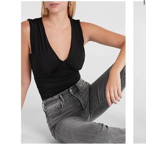 Express Body Contour Double Layer Empire V Neck Thong Bodysuit Black M